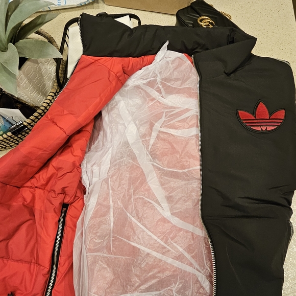 NWT Limited Edition Adidas Miffy jacket - Picture 15 of 16